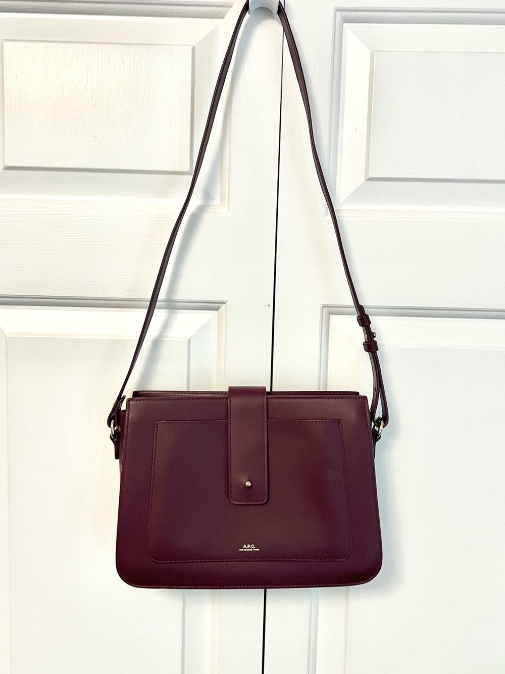 A.P.C. Albane Shoulder Bag in Burgundy Wine Leather
